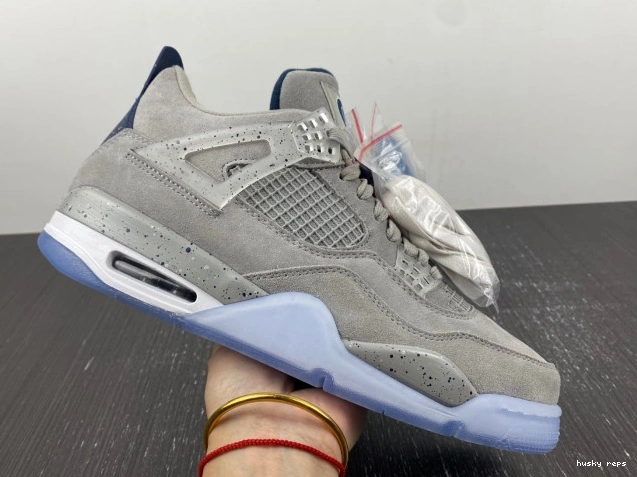 Rep Husky AJ4-1043505 (PE) 4 Jordan Retro Georgetown 0718